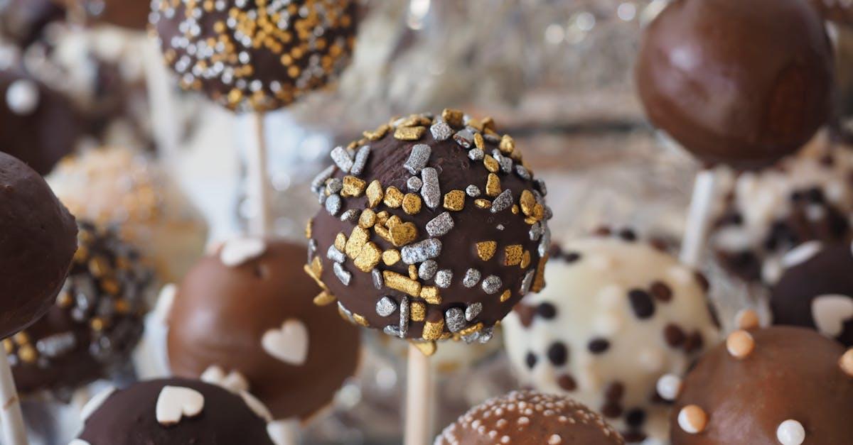 You are currently viewing Mørk, lys, hvid… Hvordan skal din chokolade være?